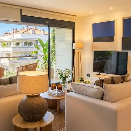 Lägenhet La Pedra 300 Meters From The Pool Full Actualized Design Garden Renewed On April 26 *